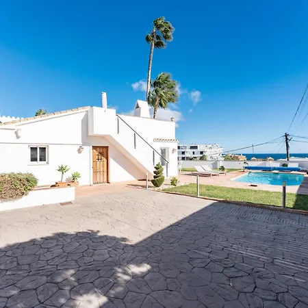 Lovely Sea View With Only 7 Minutes Walk To The Fuengirola El Faro