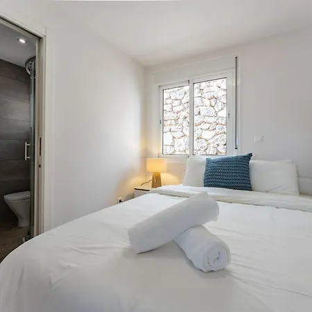 Lovely Sea View With Only 7 Minutes Walk To The Fuengirola *