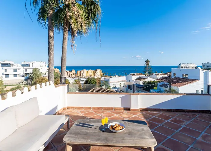 ヴィラ Lovely Sea View With Only 7 Minutes Walk To The Fuengirola