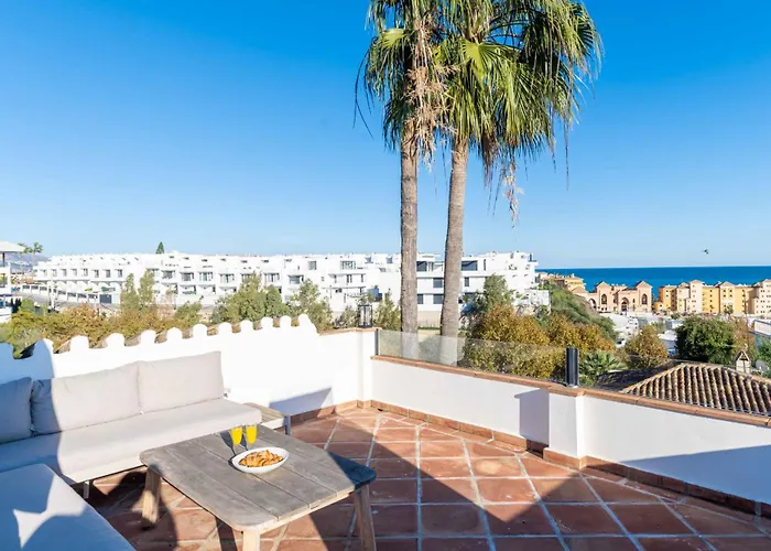 Lovely Sea View With Only 7 Minutes Walk To The Fuengirola