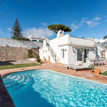 Lovely Sea View With Only 7 Minutes Walk To The Fuengirola *