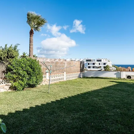 Vila Lovely Sea View With Only 7 Minutes Walk To The Fuengirola *